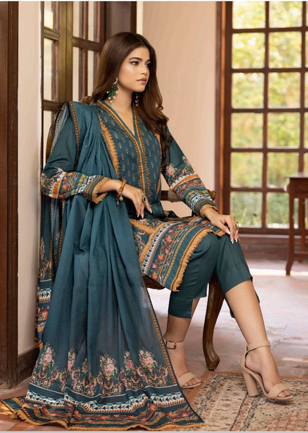 img_salina_printed_lawn_by_regalia_awwal_boutique