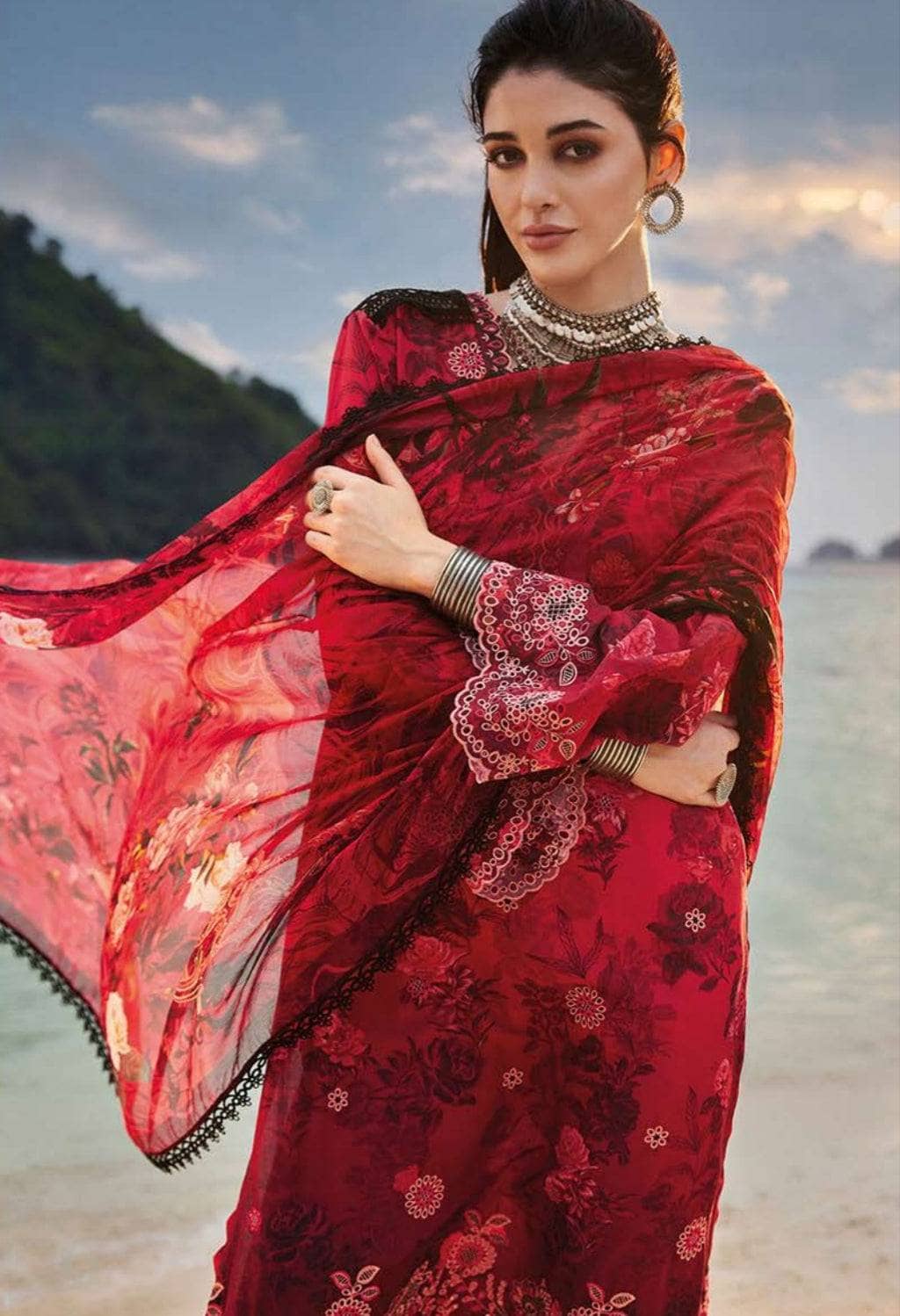 img_image_lawnkari_printkari_23_awwal_boutique