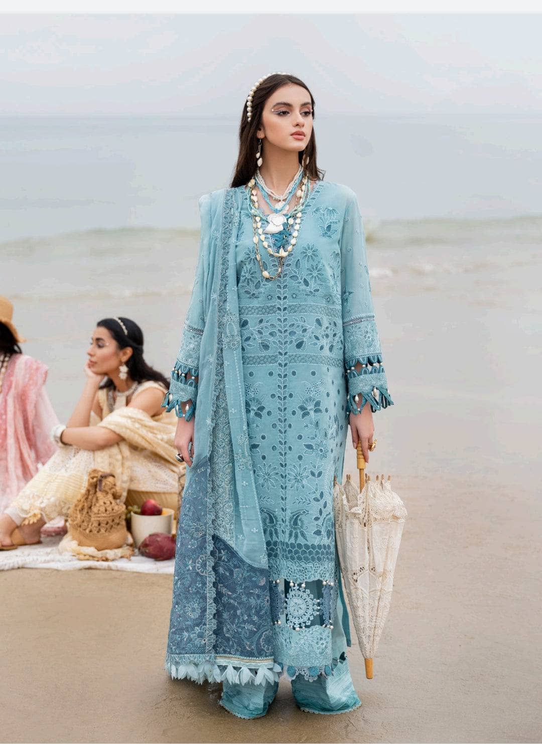 img_nureh_swiss_Voil_awwal_boutique