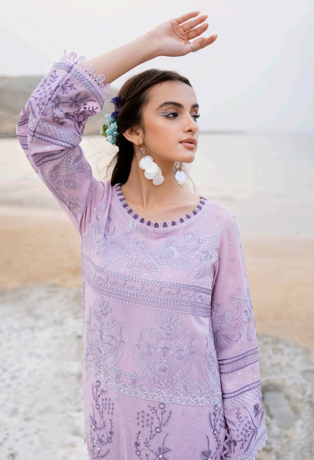 img_nureh_swiss_Voil_awwal_boutique