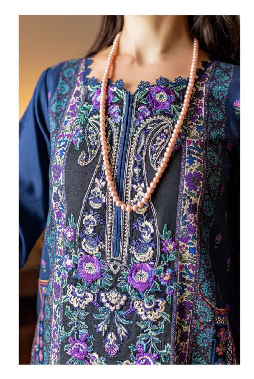 img_jade_bliss_lawn_23_awwal_boutique