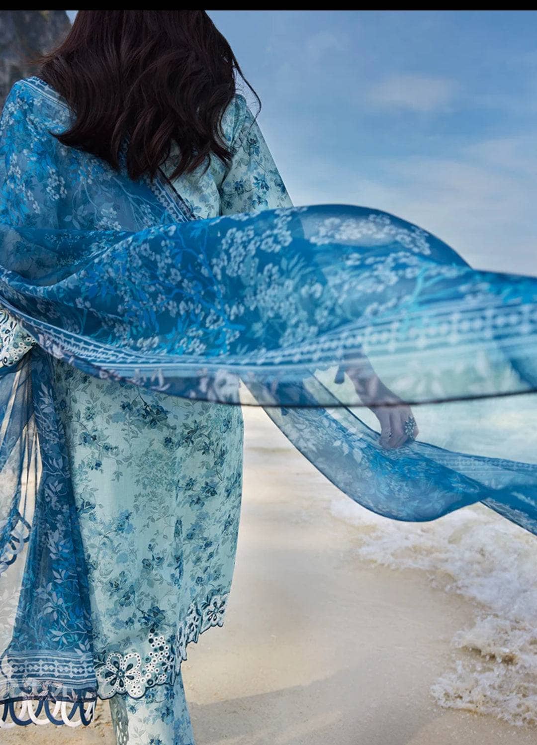 img_image_lawnkari_printkari_23_awwal_boutique