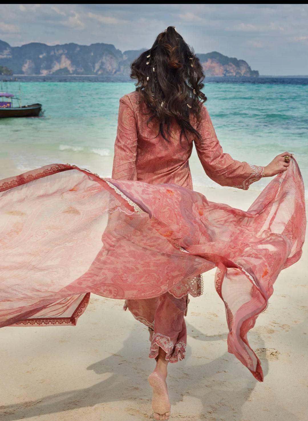 img_image_lawnkari_printkari_23_awwal_boutique