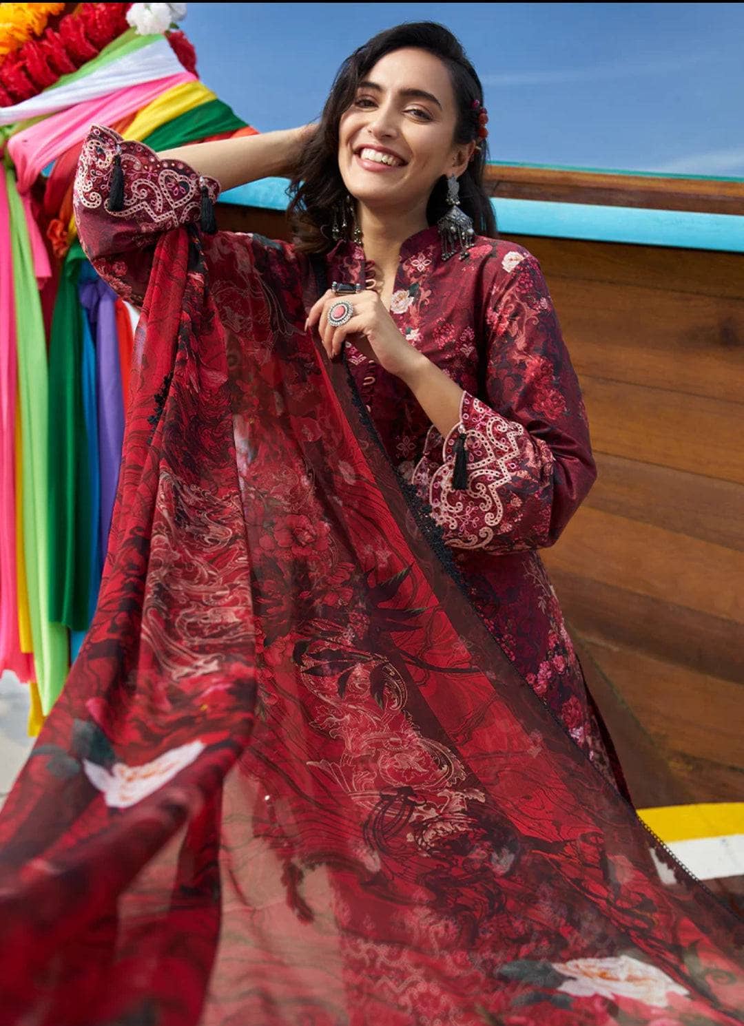 img_image_lawnkari_printkari_23_awwal_boutique