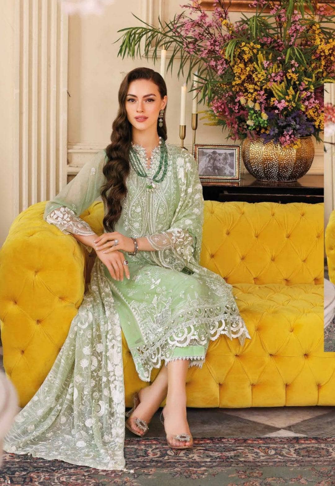 img_gul_ahmed_premium_lawn_23_awwal_boutique