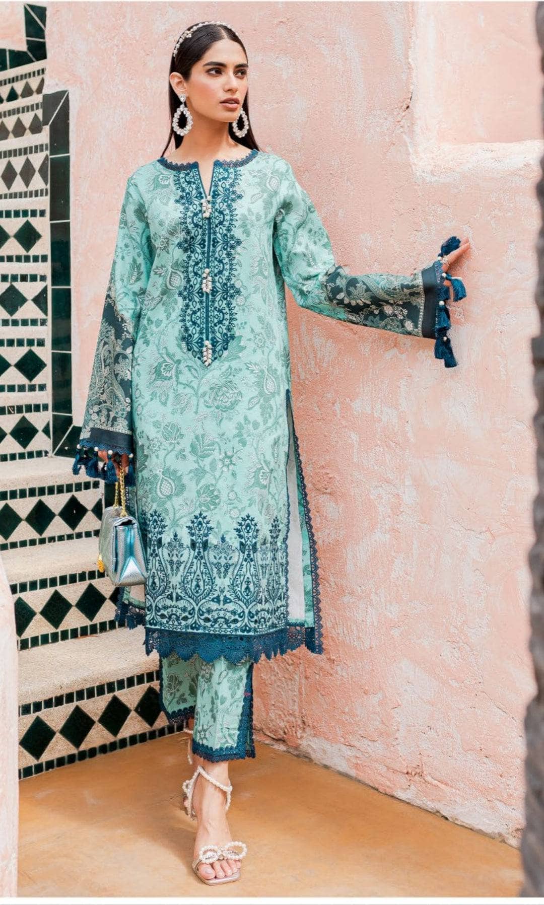 img_jade_flora_lawn_awwal_boutique