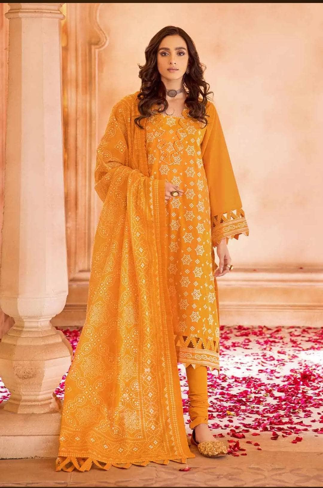 img_gul_ahmed_chunari_lawn_23_awwal_boutique