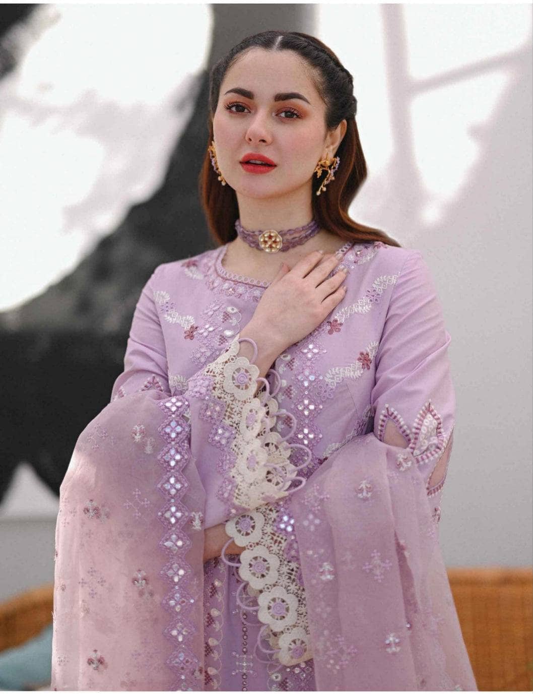 img_qalamkar_luxury_sahil_lawn_23_awwal_boutique