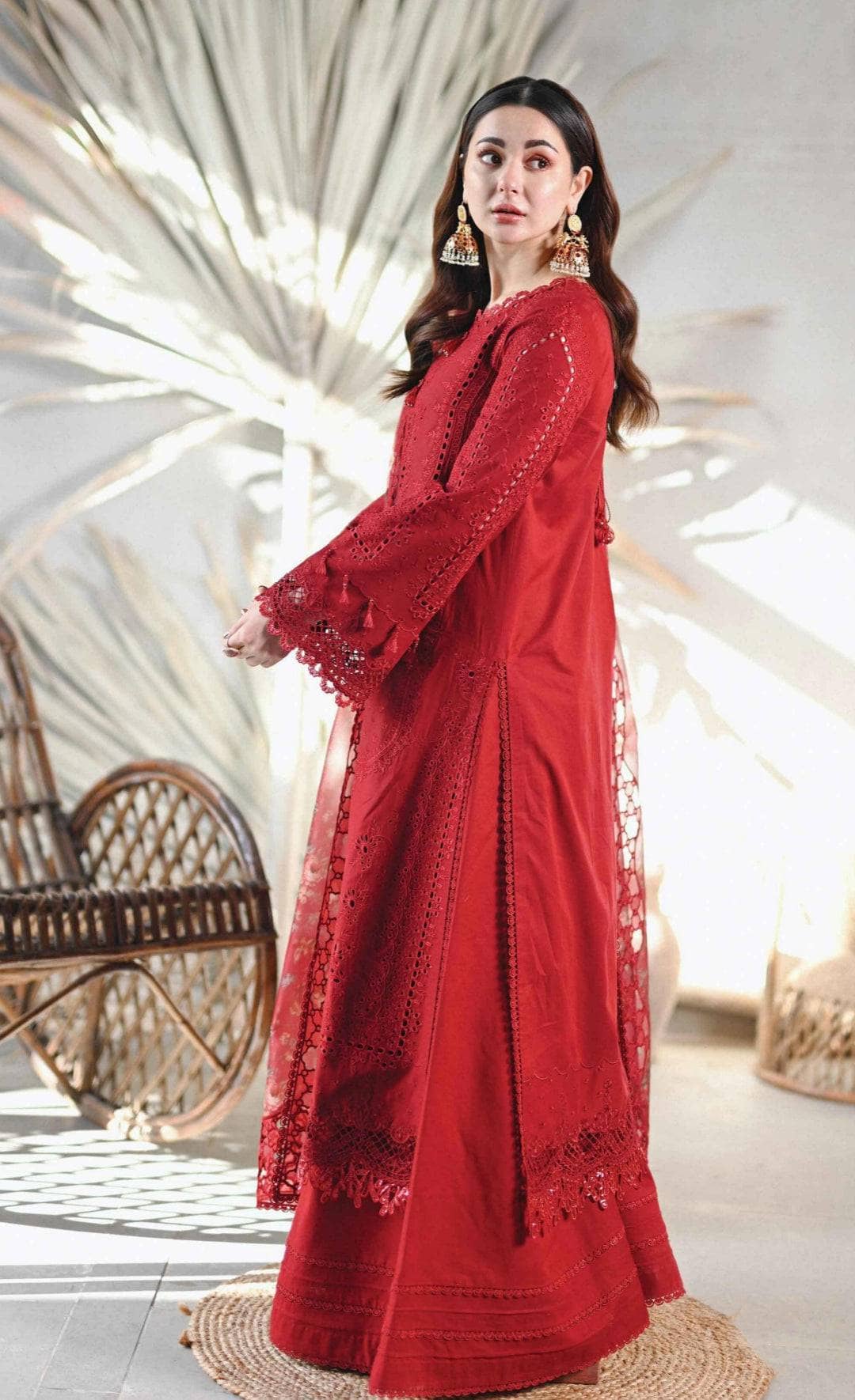 img_qalamkar_luxury_sahil_lawn_23_awwal_boutique