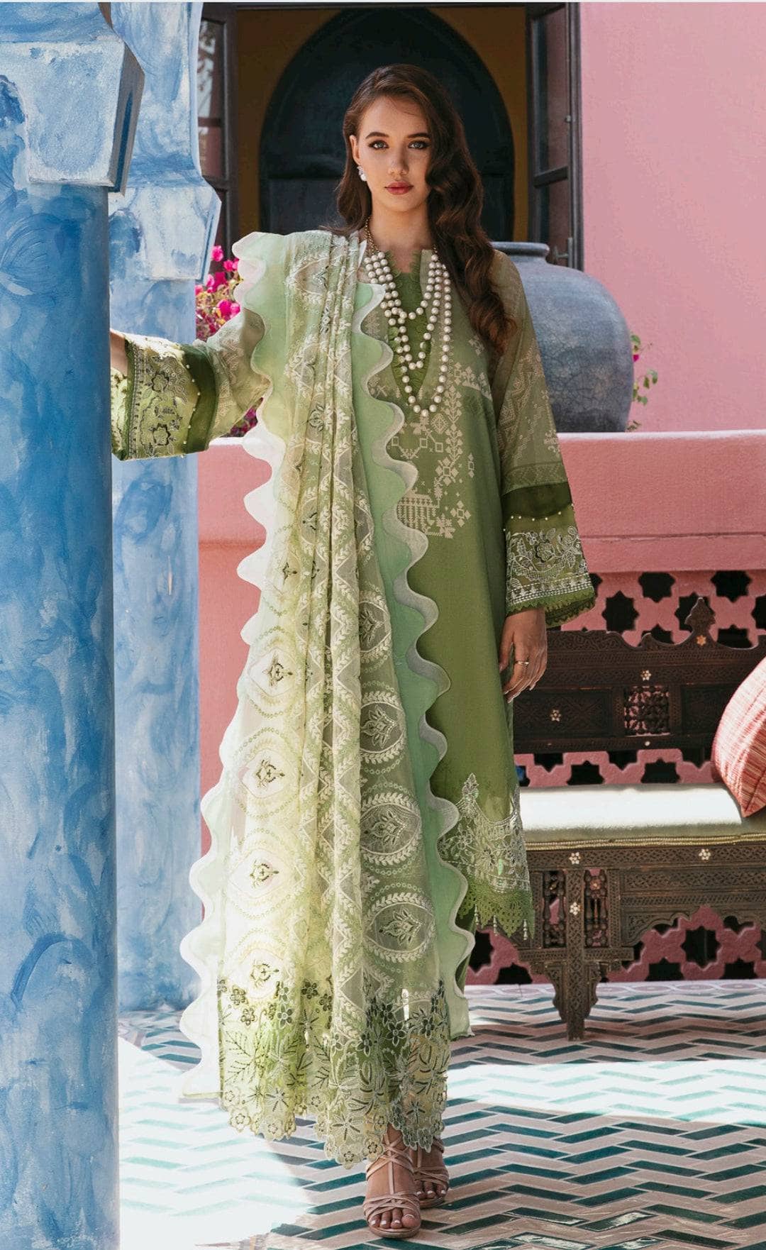 img_nureh_maya_swiss_voil_awwal_boutique