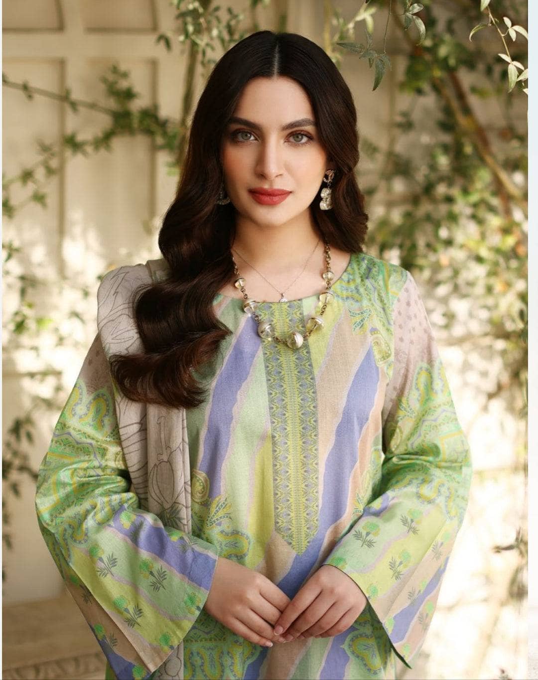 img_charizma_c_print_awwal_boutique