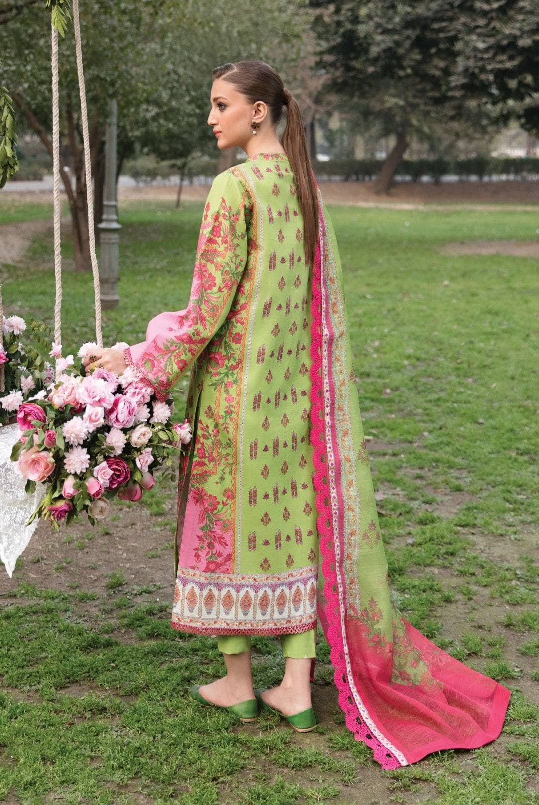 img_afrozeh_ayzel_lawn_23_awwal_boutique