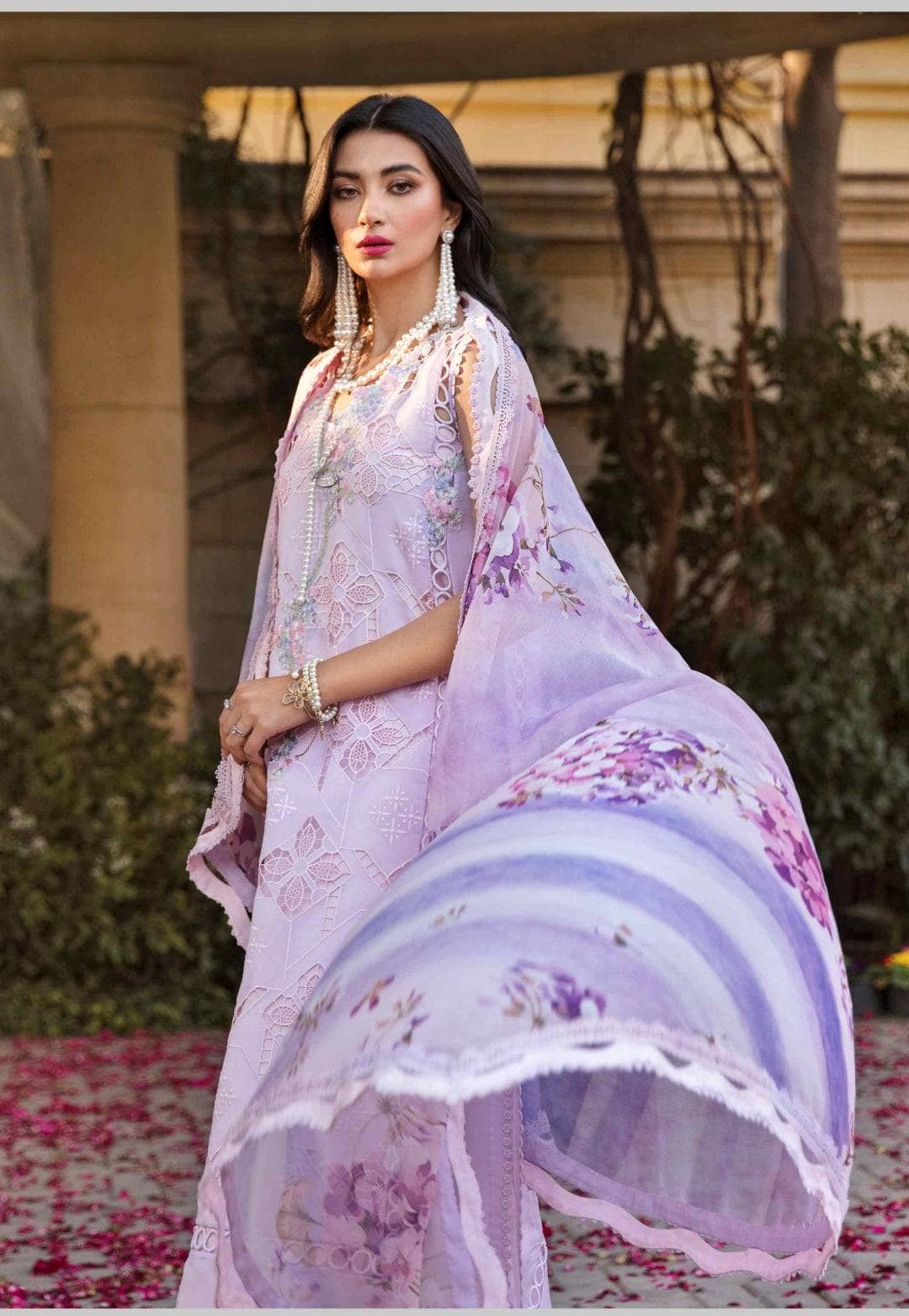 img_sable_v_luxury_lawn_23_awwal_boutique