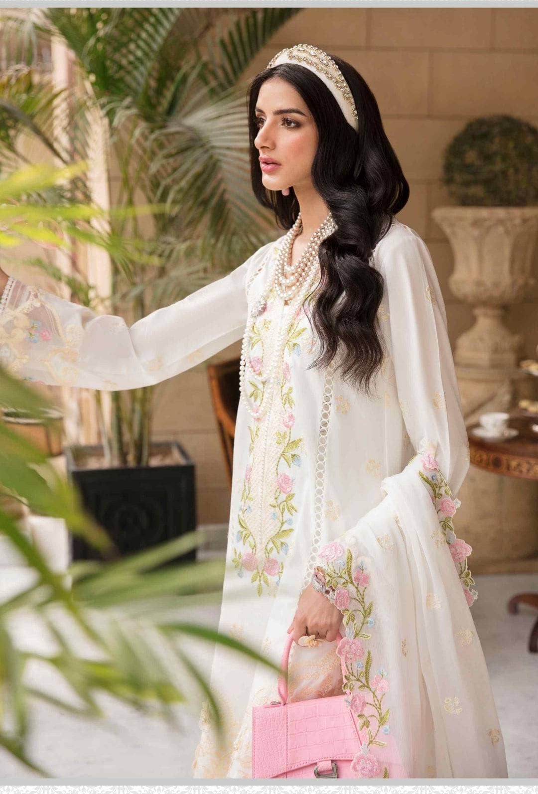 img_sable_v_luxury_lawn_23_awwal_boutique