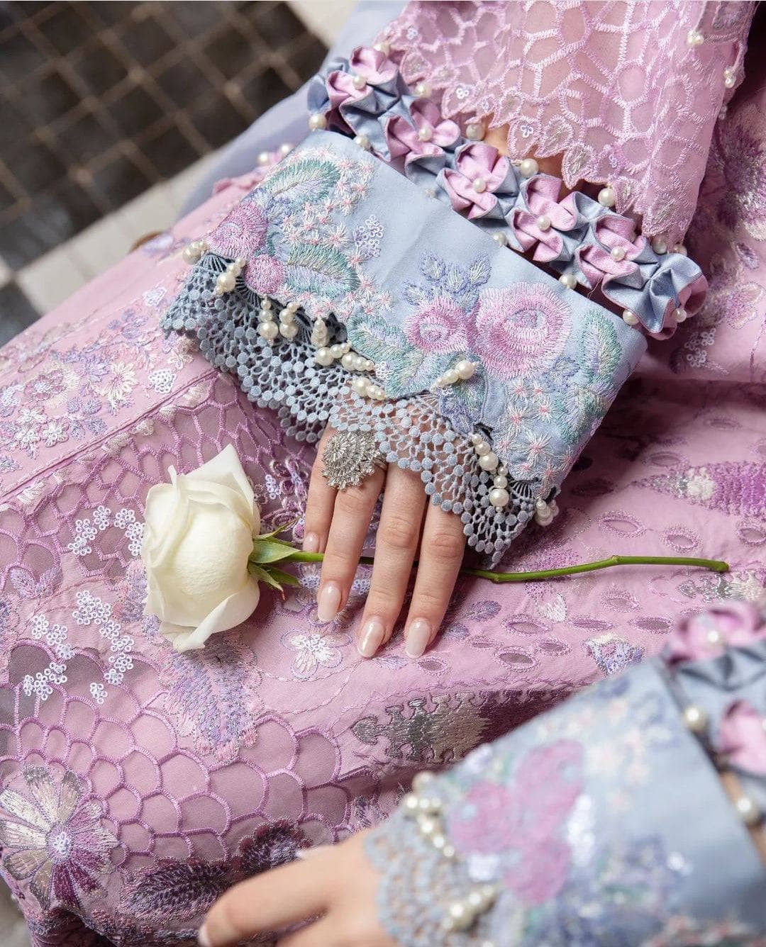 img_amaani_by_republic_womens_wear_awwal_boutique