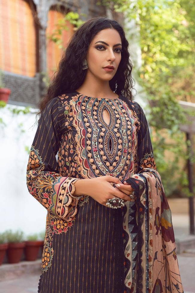 img_kinaar_lawn_by_shiza_hassan_2021_awwal_boutique