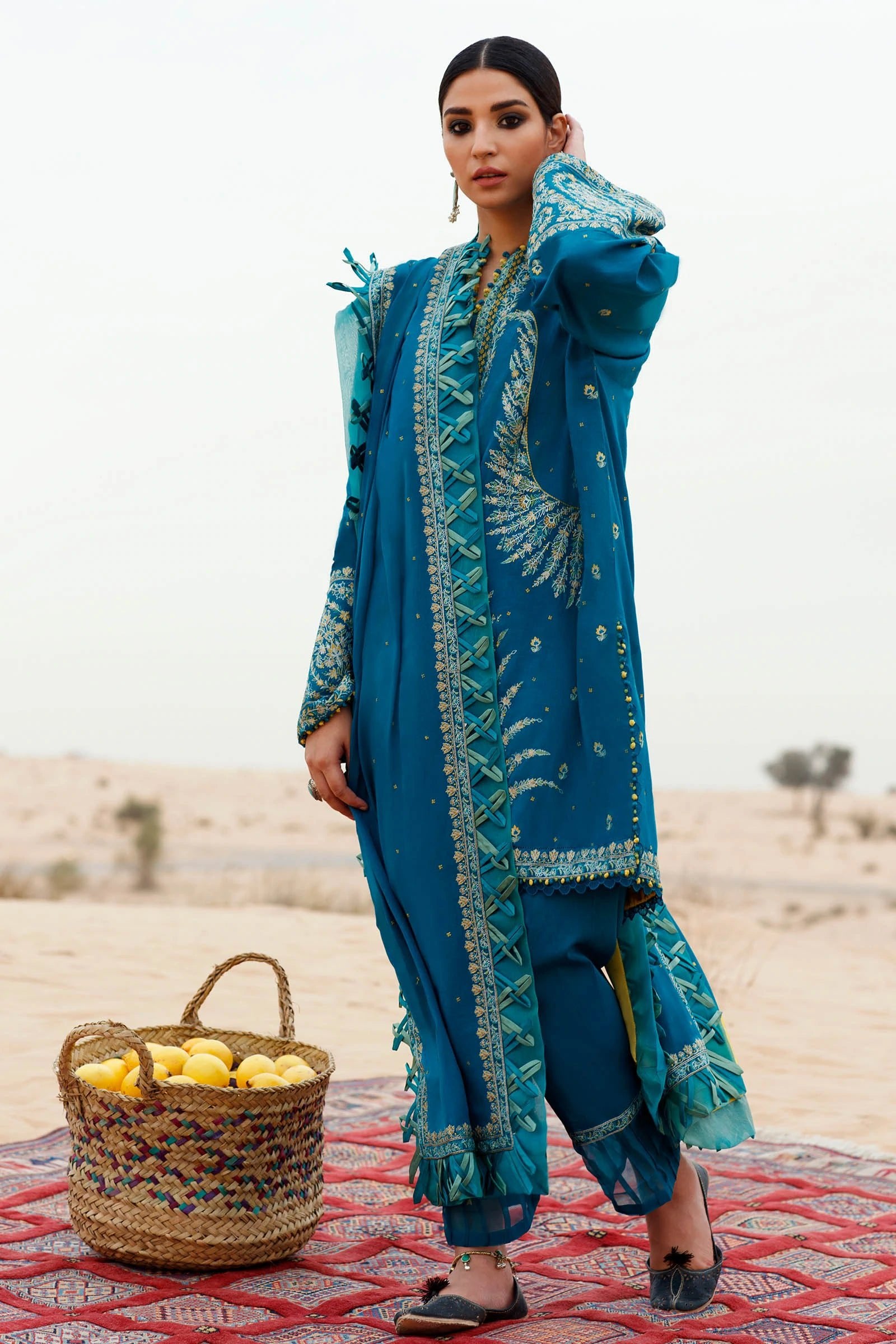 img_zaha_lawn_22_awwal_boutique