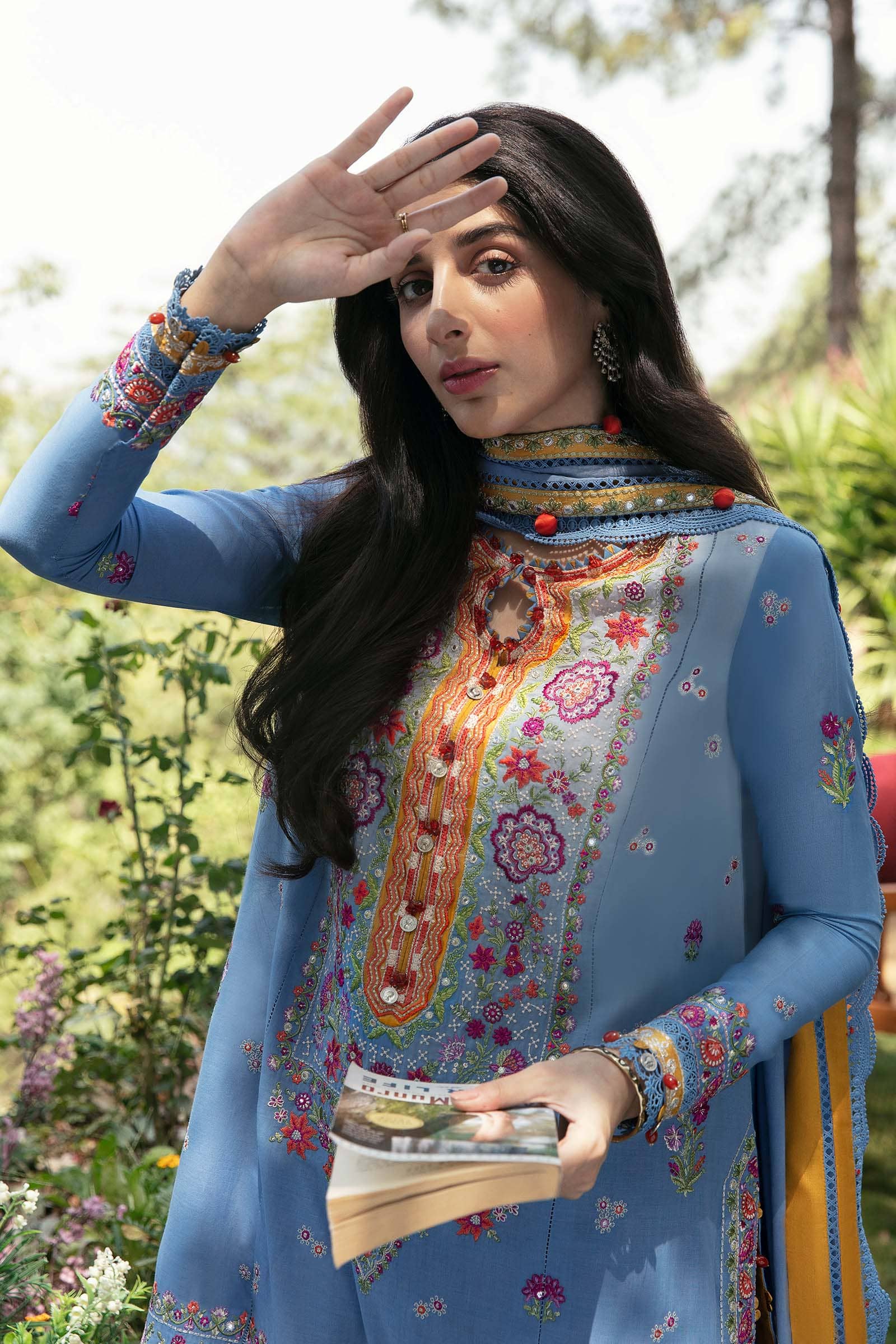 img_zaha_festive_lawn_22_awwal_boutique