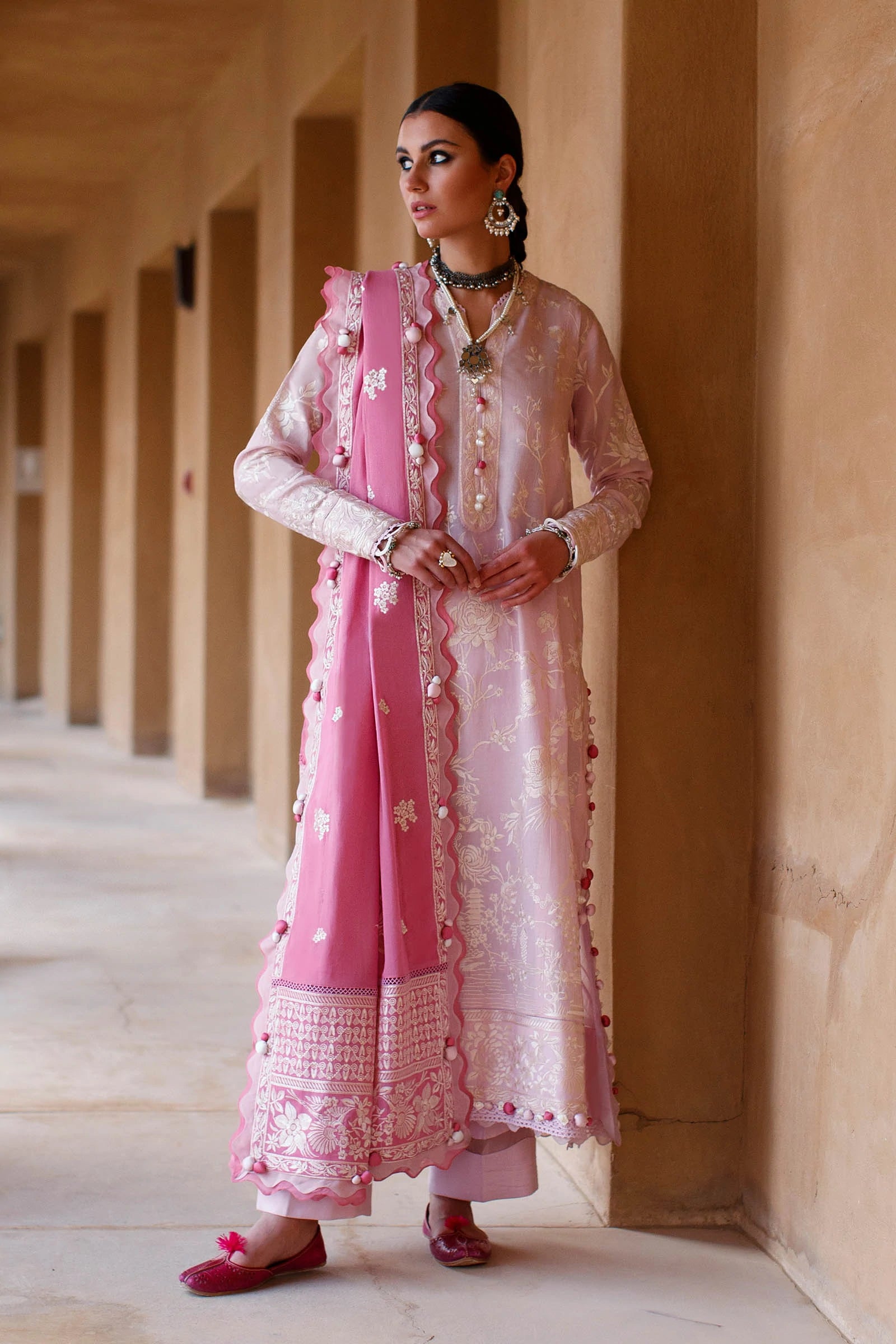 img_zaha_lawn_22_awwal_boutique