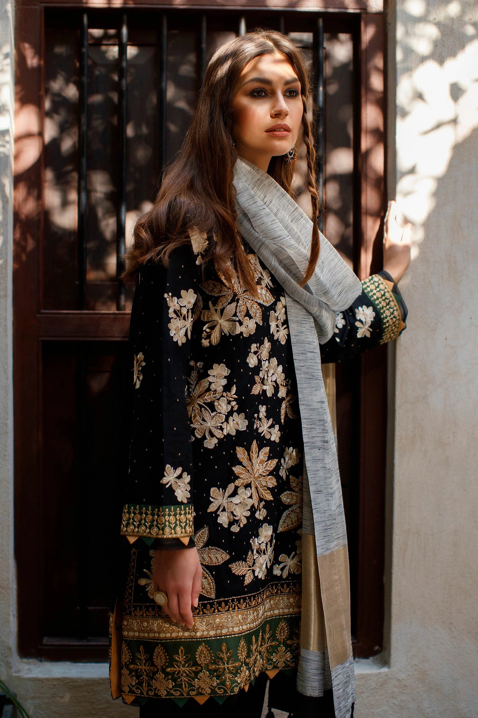 img_zaha_lawn_22_awwal_boutique