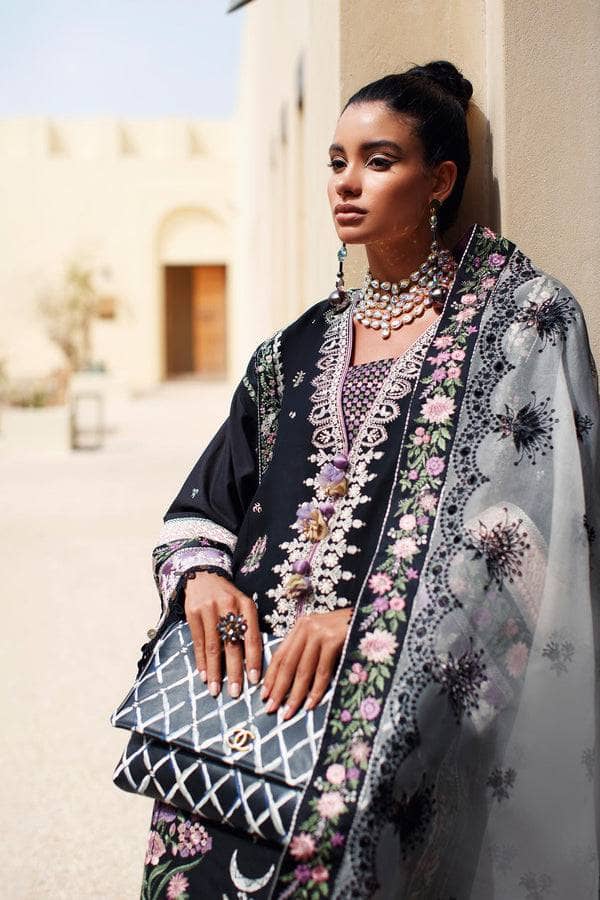 img_elan_lawn_22_awwal_boutique