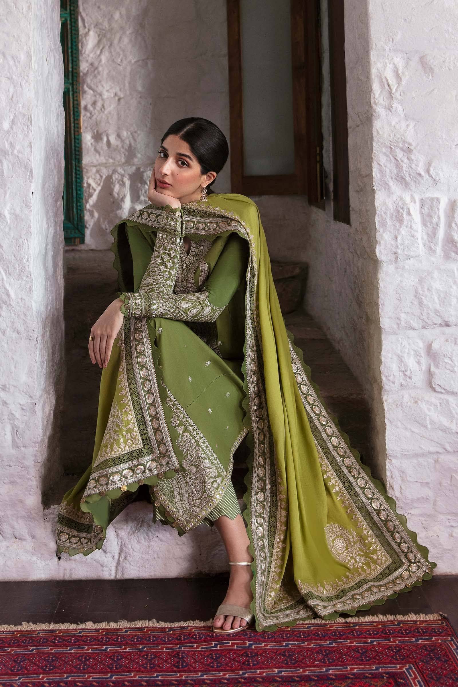 img_zaha_festive_lawn_22_awwal_boutique