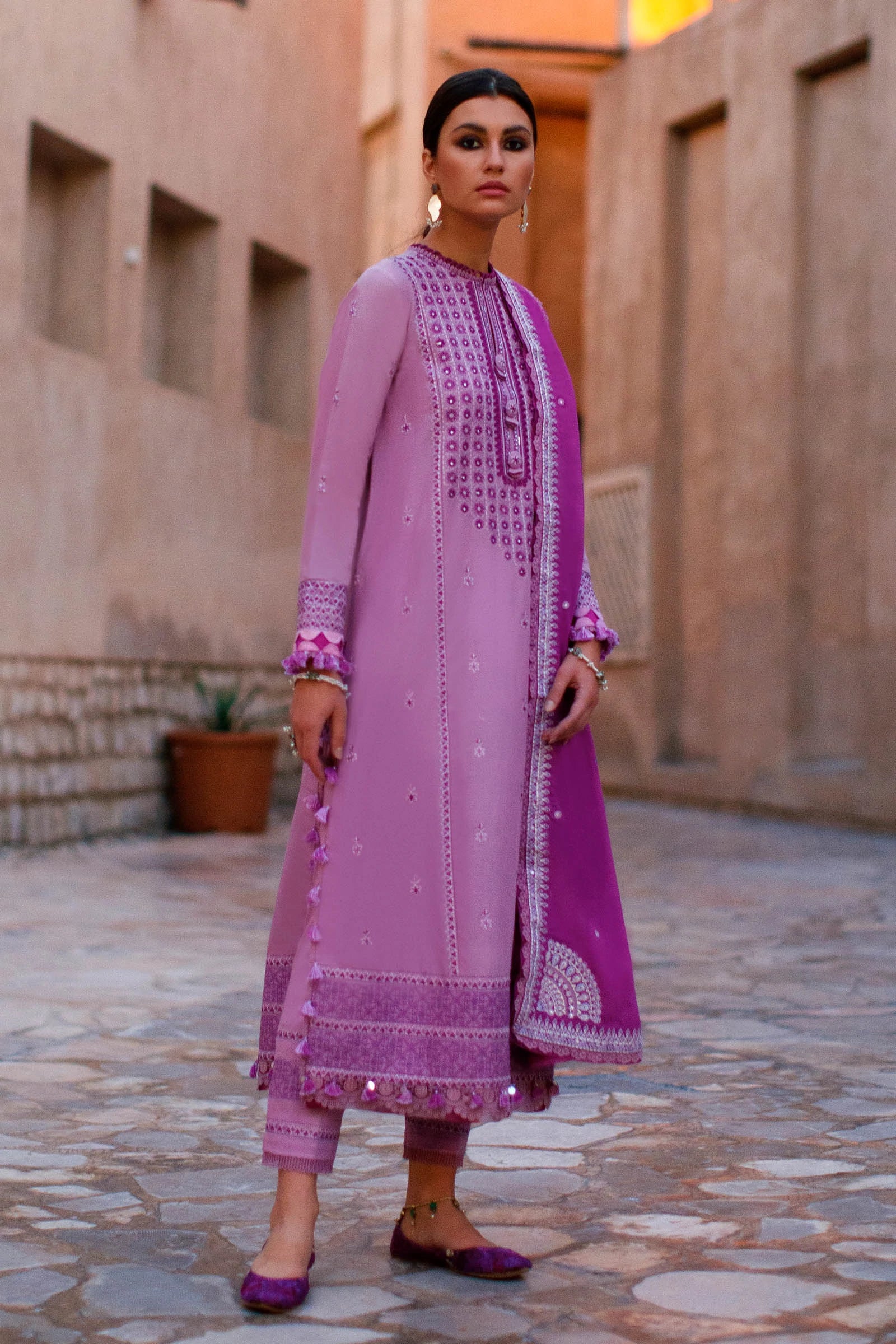 img_zaha_lawn_22_awwal_boutique