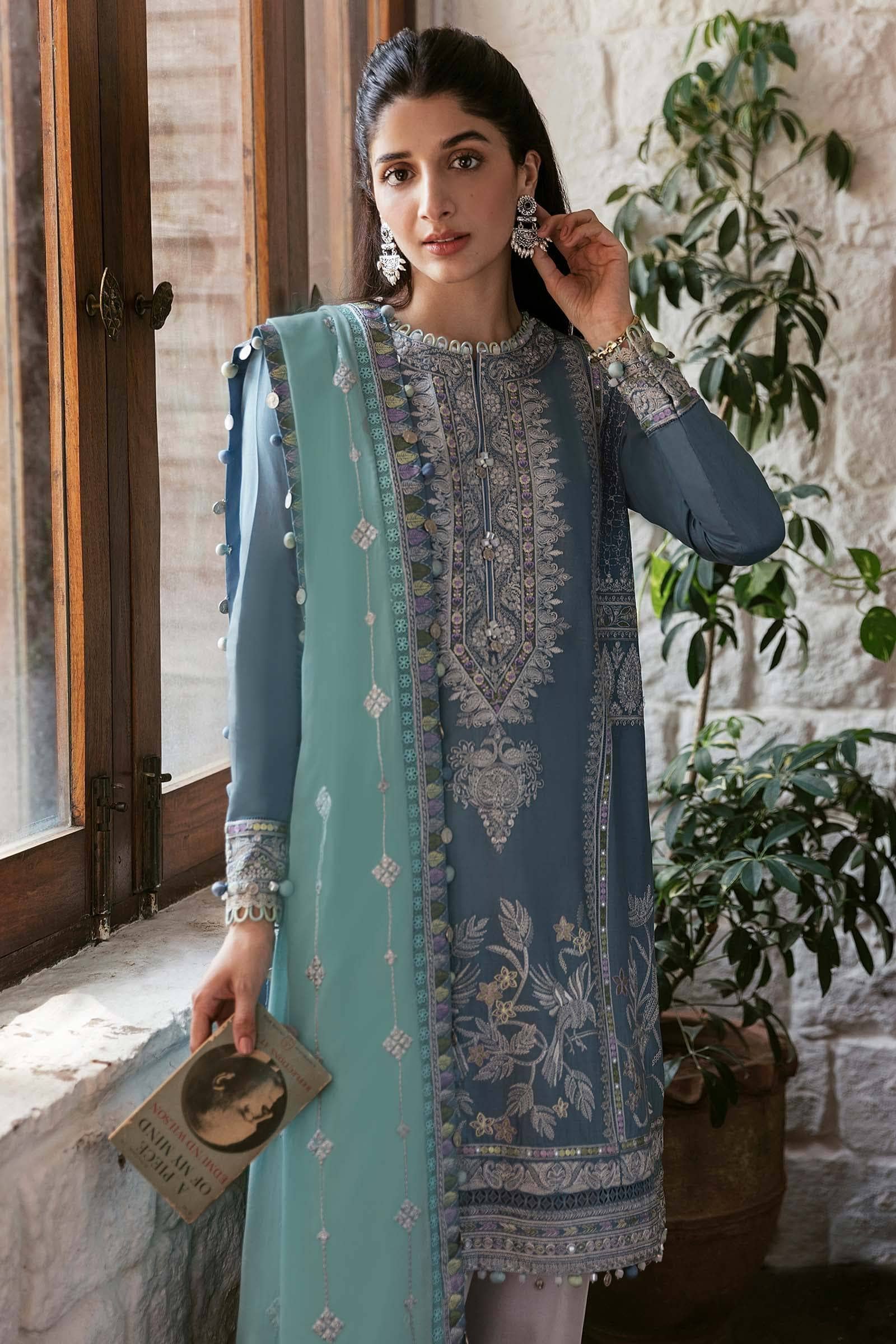 img_zaha_festive_lawn_22_awwal_boutique