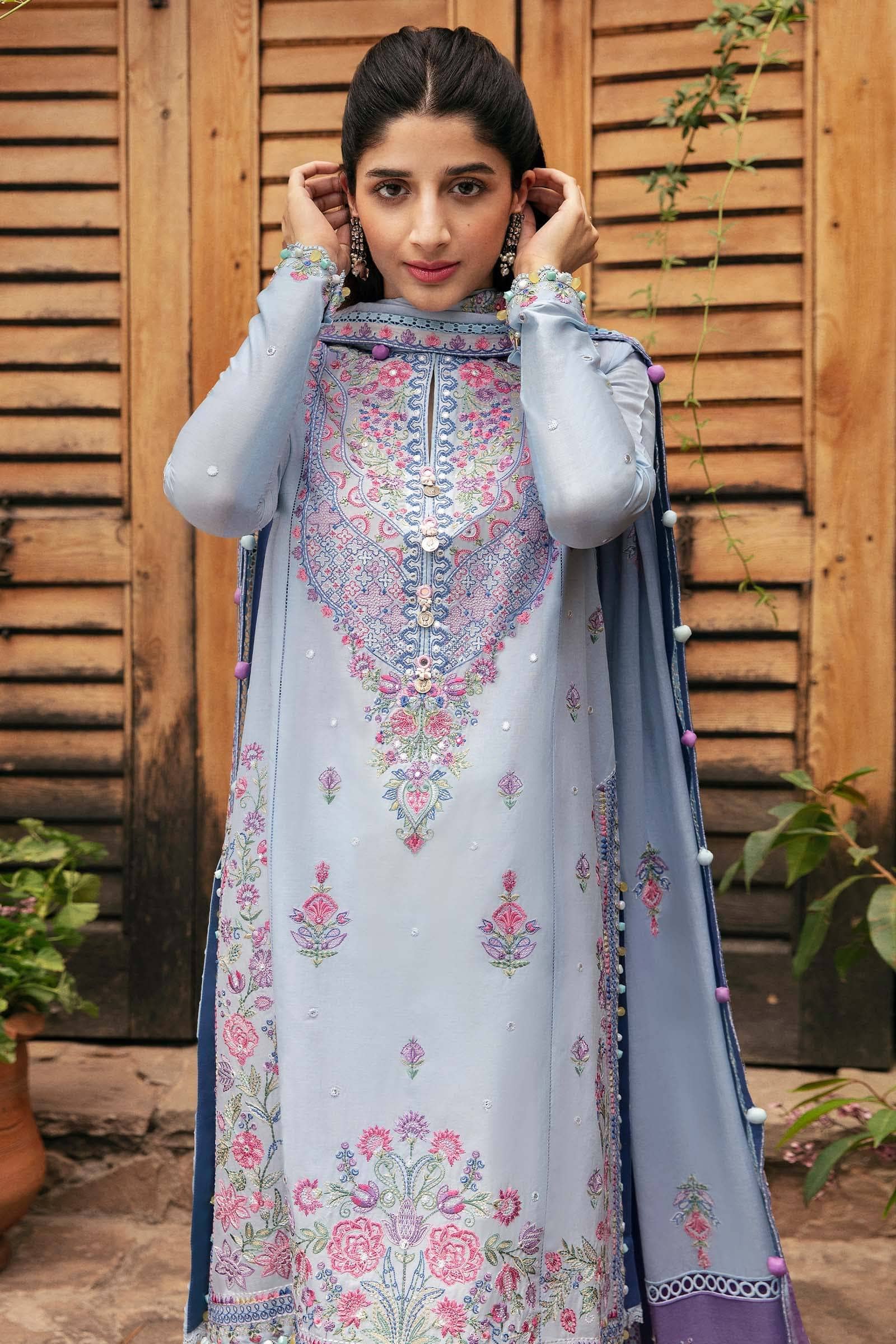 img_zaha_festive_lawn_22_awwal_boutique