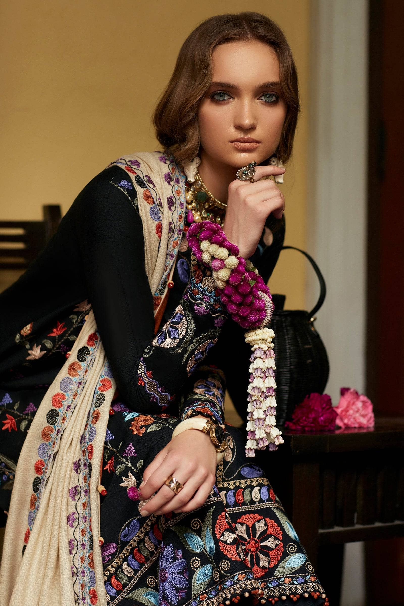 img_zaha_winter_22_awwal_boutique_awwal_boutique