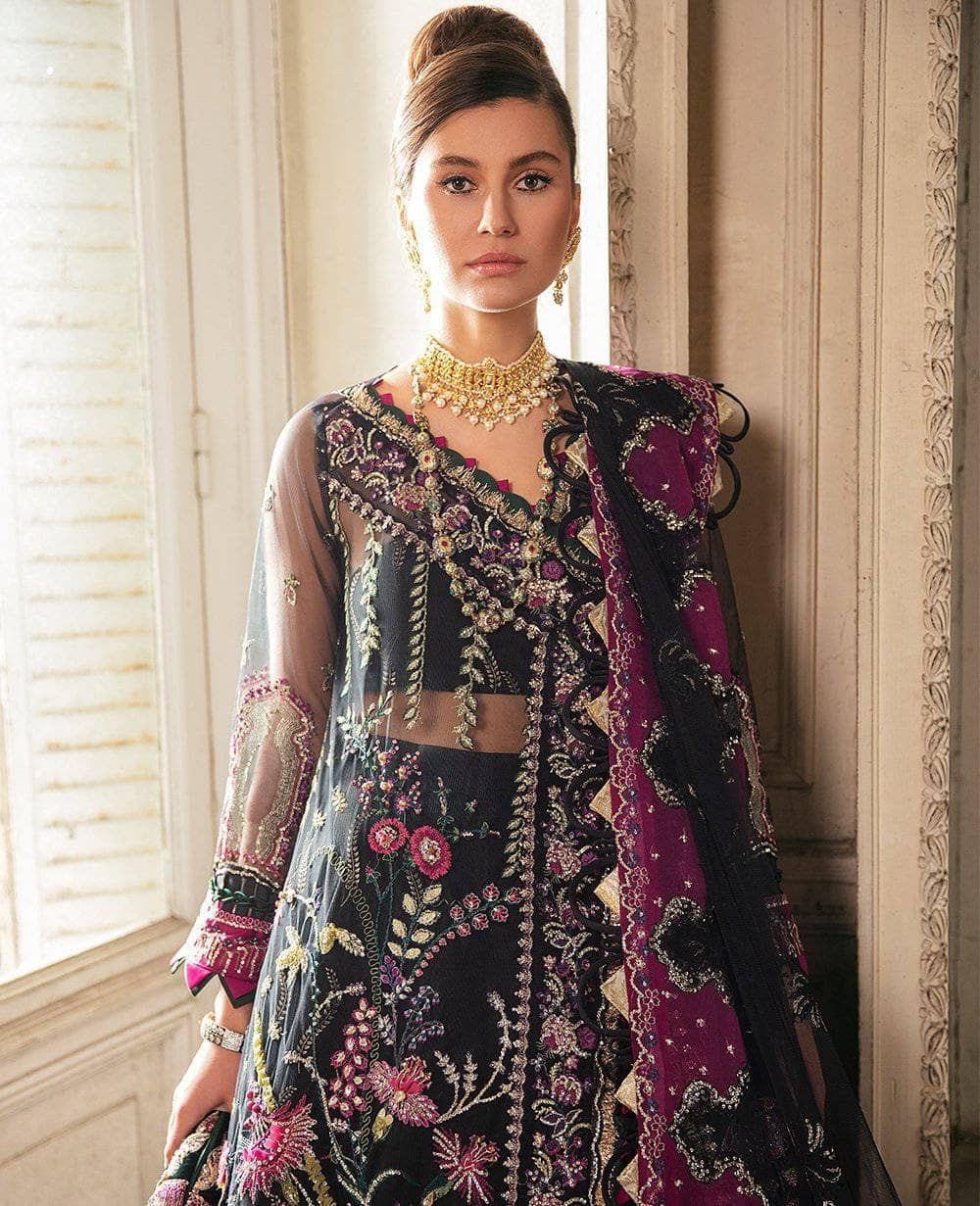 img_republic_womens_wear_wedding_edition_awwal_boutique