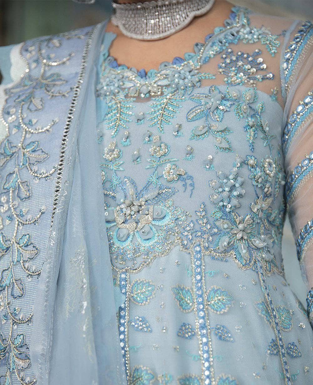 img_republic_womens_wear_wedding_edition_awwal_boutique