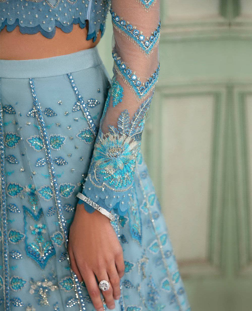 img_republic_womens_wear_wedding_edition_awwal_boutique