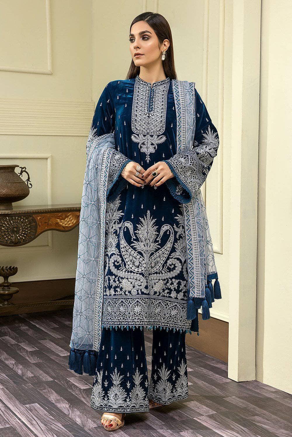 img_adans_libas_velour_velvet_awwal_boutique