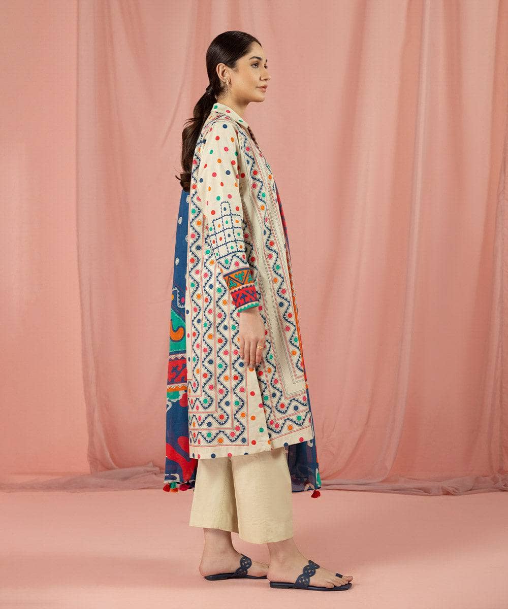 img_sapphire_lawn_23_awwal_boutique