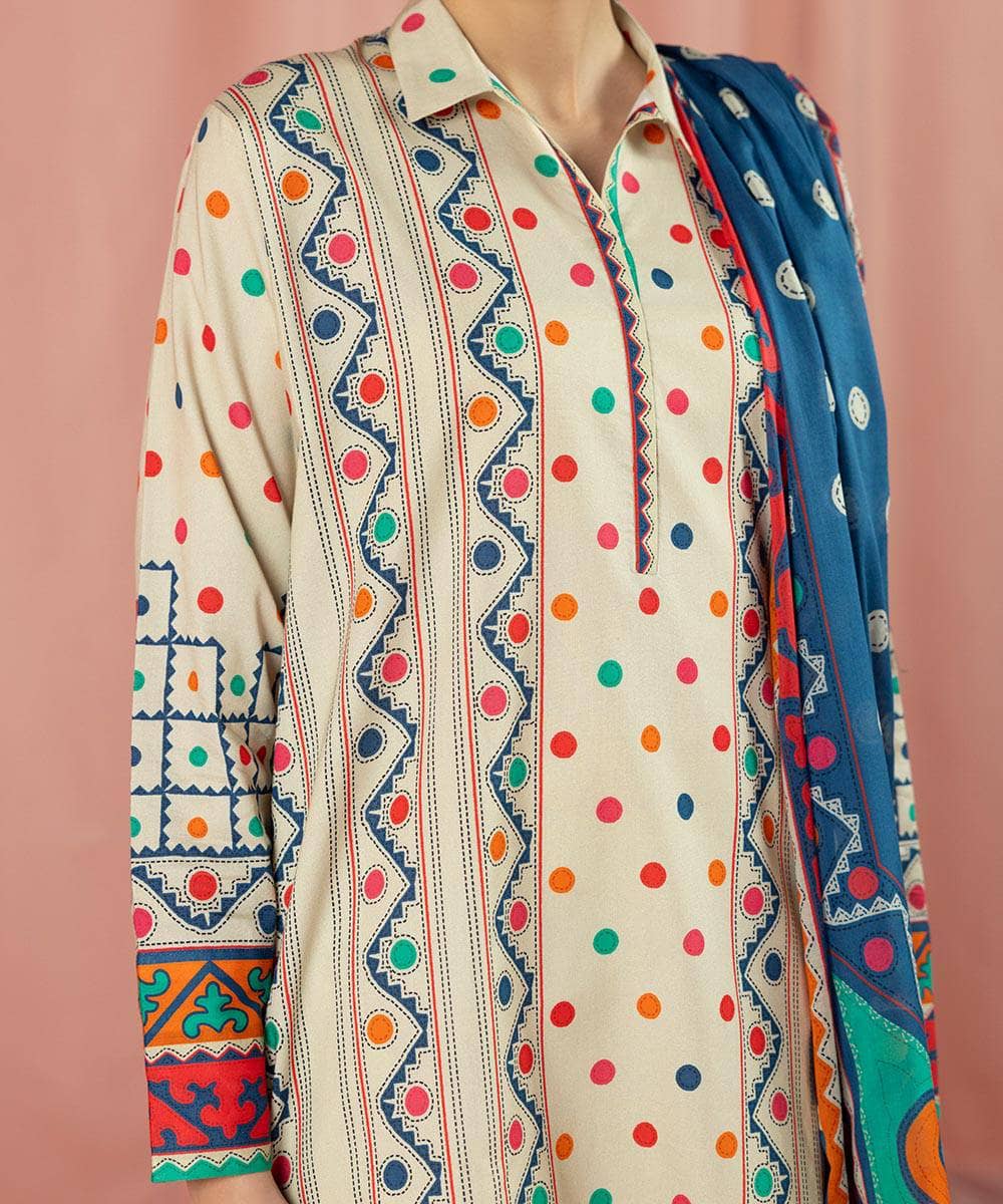 img_sapphire_lawn_23_awwal_boutique