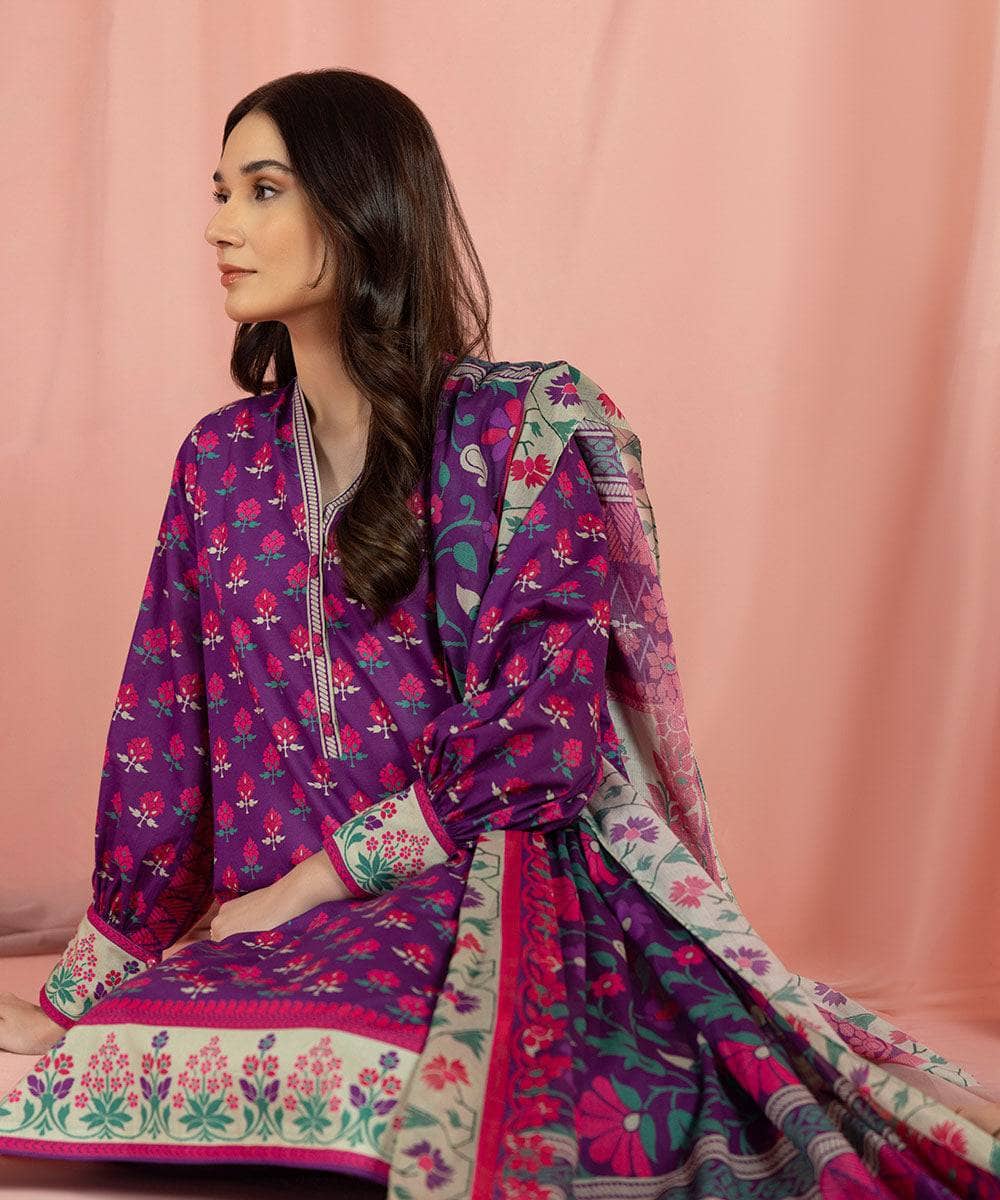 Img_sapphire_lawn_23_awwal_boutique