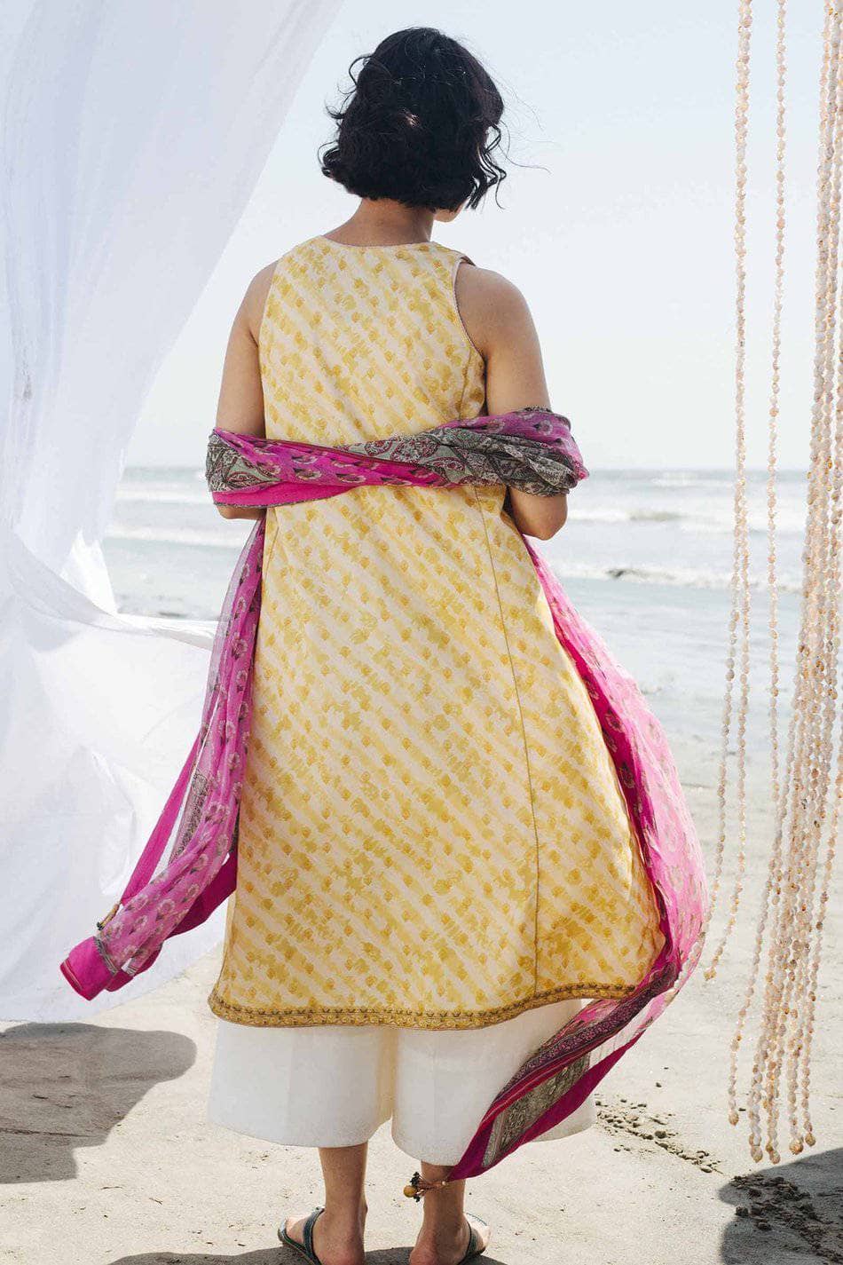 img_coco_by_zara_shahjahan_lawn_2021_awwal_boutoque