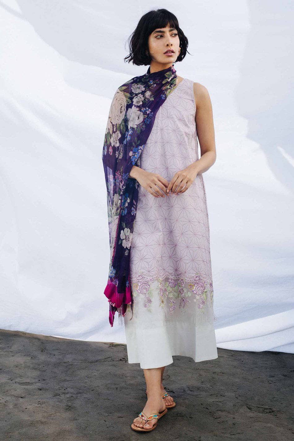 img_coco_by_zara_shahjahan_lawn_2021_awwal_boutoque