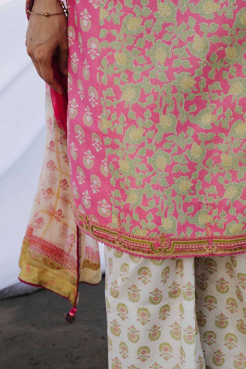 img_coco_by_zara_shahjahan_lawn_2021_awwal_boutoque