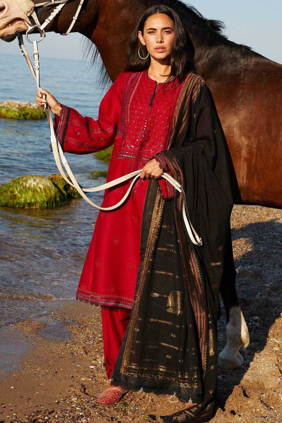 img_coco_lawn_by_zara_shahjahan_2021_awwal_boutique_10B