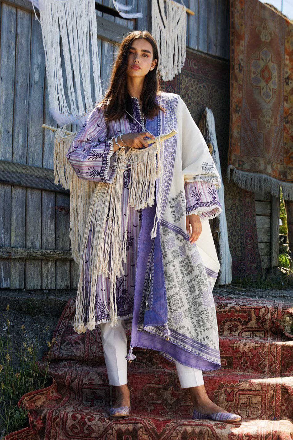 img_coco_lawn_by_zara_shahjahan_2021_awwal_boutique_10B