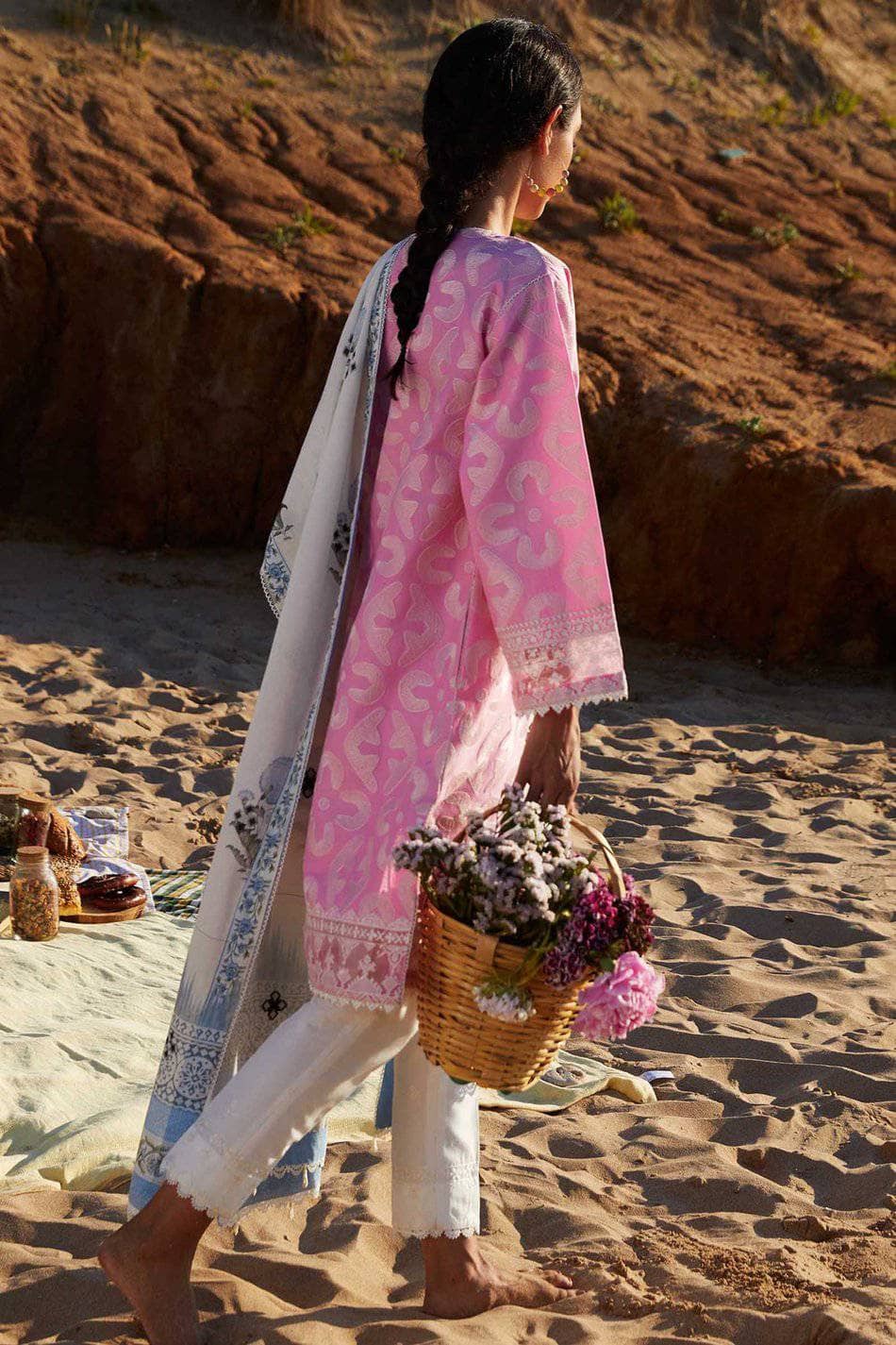 img_coco_lawn_by_zara_shahjahan_2021_awwal_boutique_10B