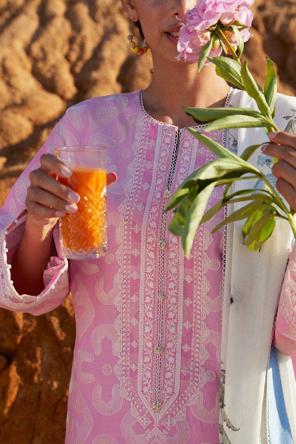 img_coco_lawn_by_zara_shahjahan_2021_awwal_boutique_10B