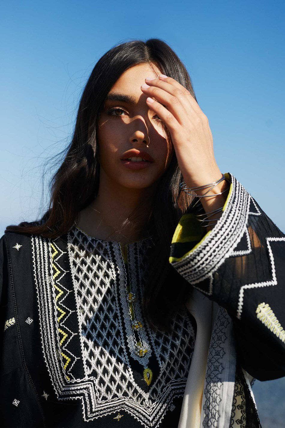 img_zara_shahjahan_coco_lawn_2021_awwal_boutique