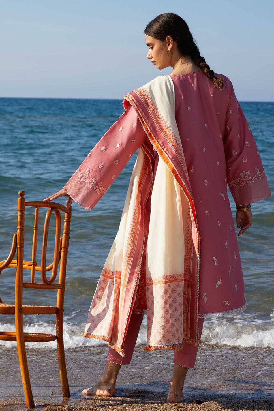 img_coco_lawn_by_zara_shahjahan_2021_awwal_boutique_10B