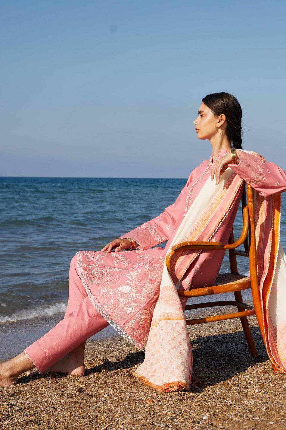 img_coco_lawn_by_zara_shahjahan_2021_awwal_boutique_10B