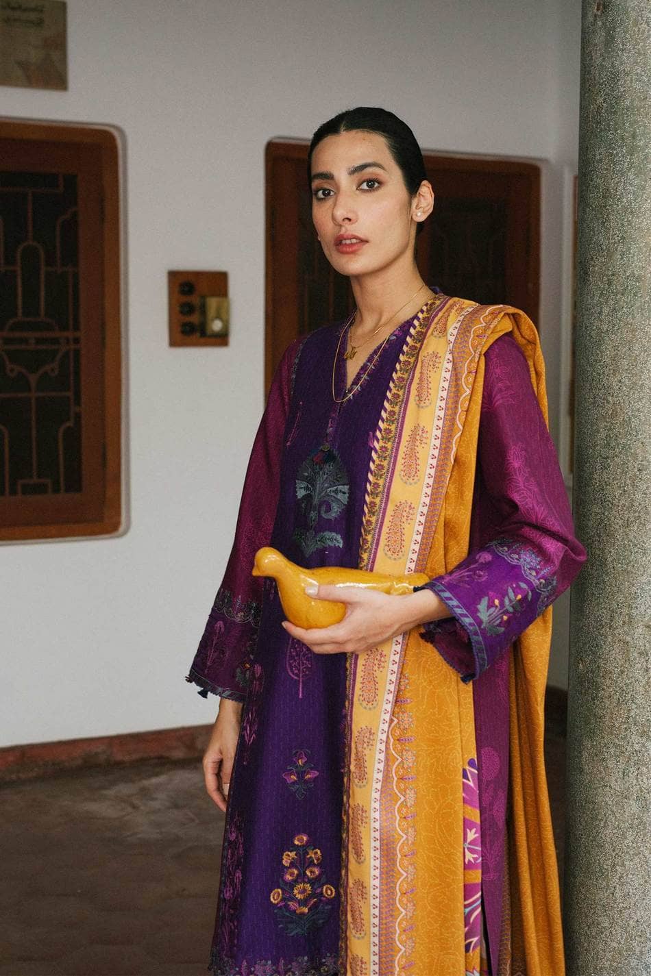 img_zara_shahjahan_coco_winter_21_awwal_boutique