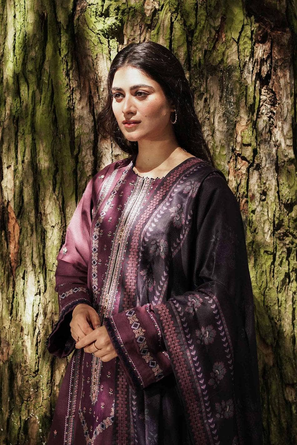 Img_coco_by_zara_shahjahan_winter_22_awwal_boutique