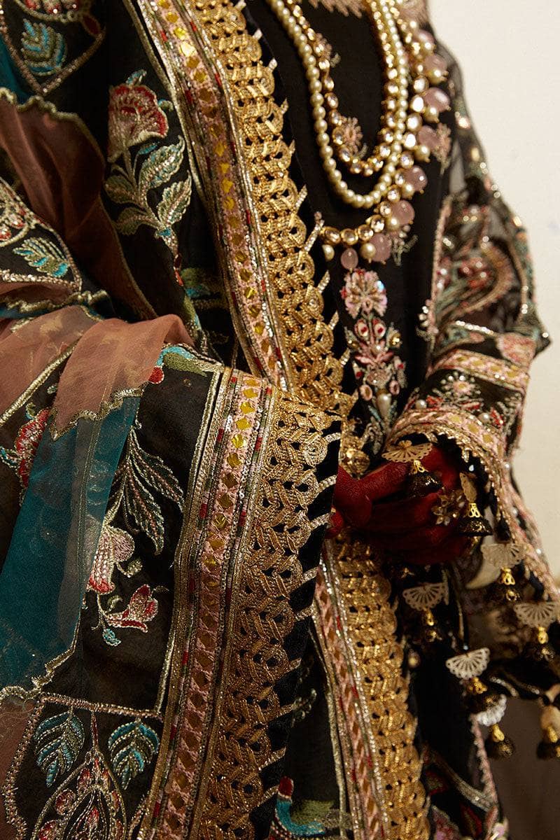 img_zarlish_by_mohsin_naveed_ranjha_awwal_boutique